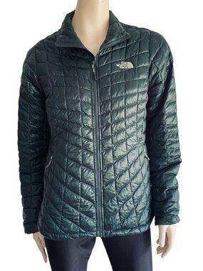 The North Face ThermoBall Trekker Jacket Forest Green Small NF0A3LHK Lightweight